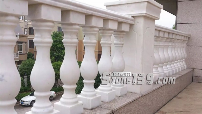 石材欄桿石柱，彰顯現(xiàn)代建筑裝飾的魅力