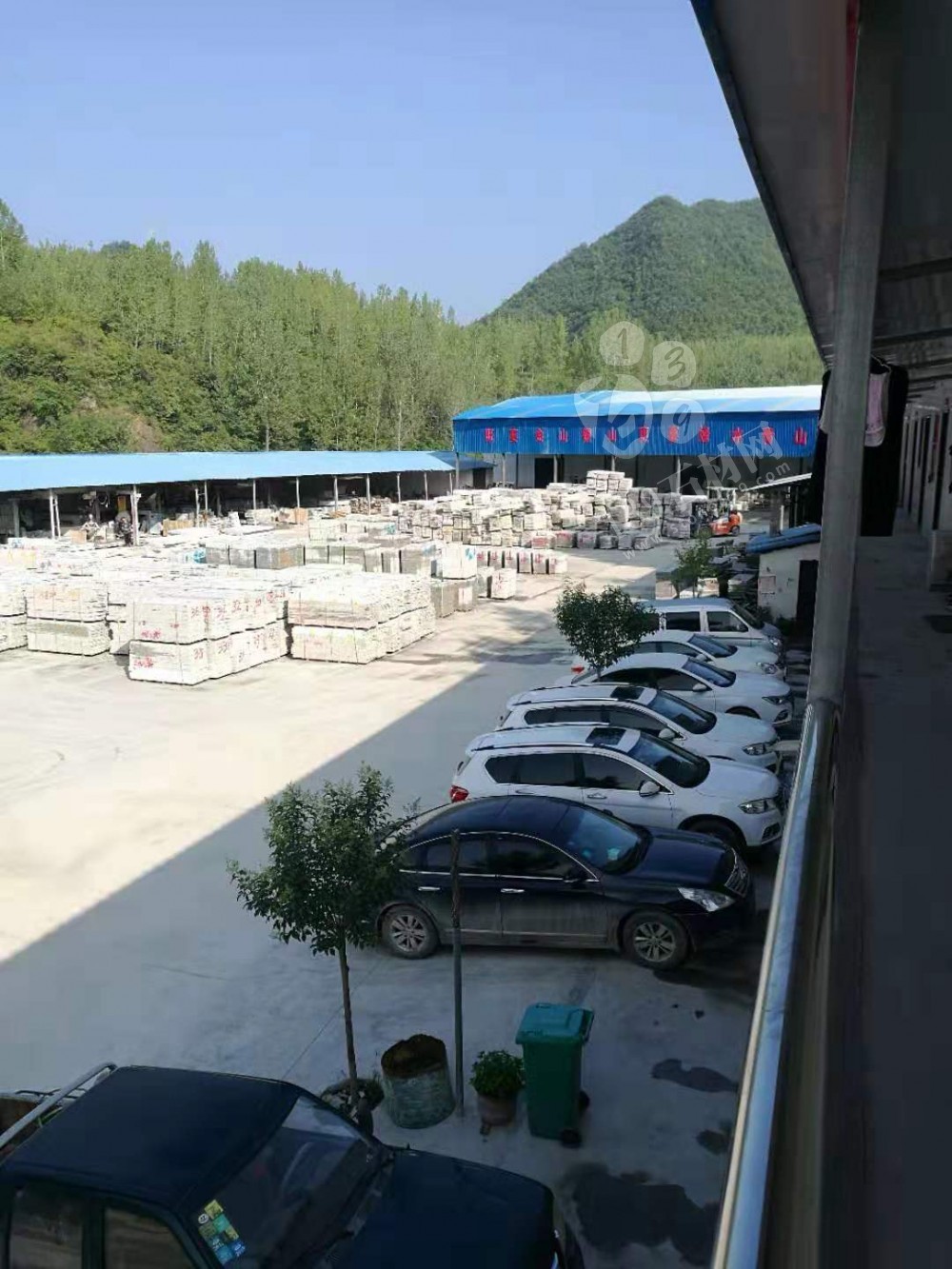 【河南內鄉永發石材廠】年產5000立方米梨花白花崗巖板材及配套產品