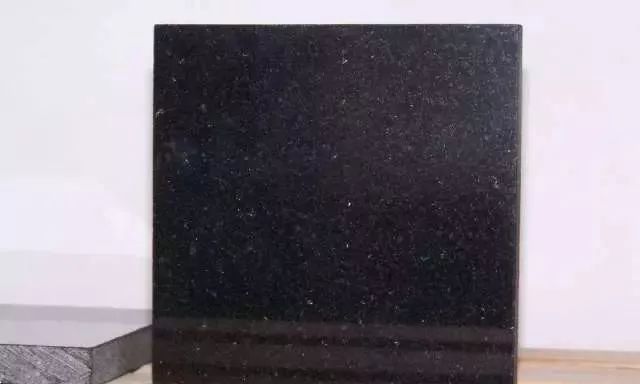 國內那些可以替代福建芝麻黑的黑石產(chǎn)品