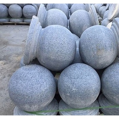 河南泌陽芝麻白路沿石廠家