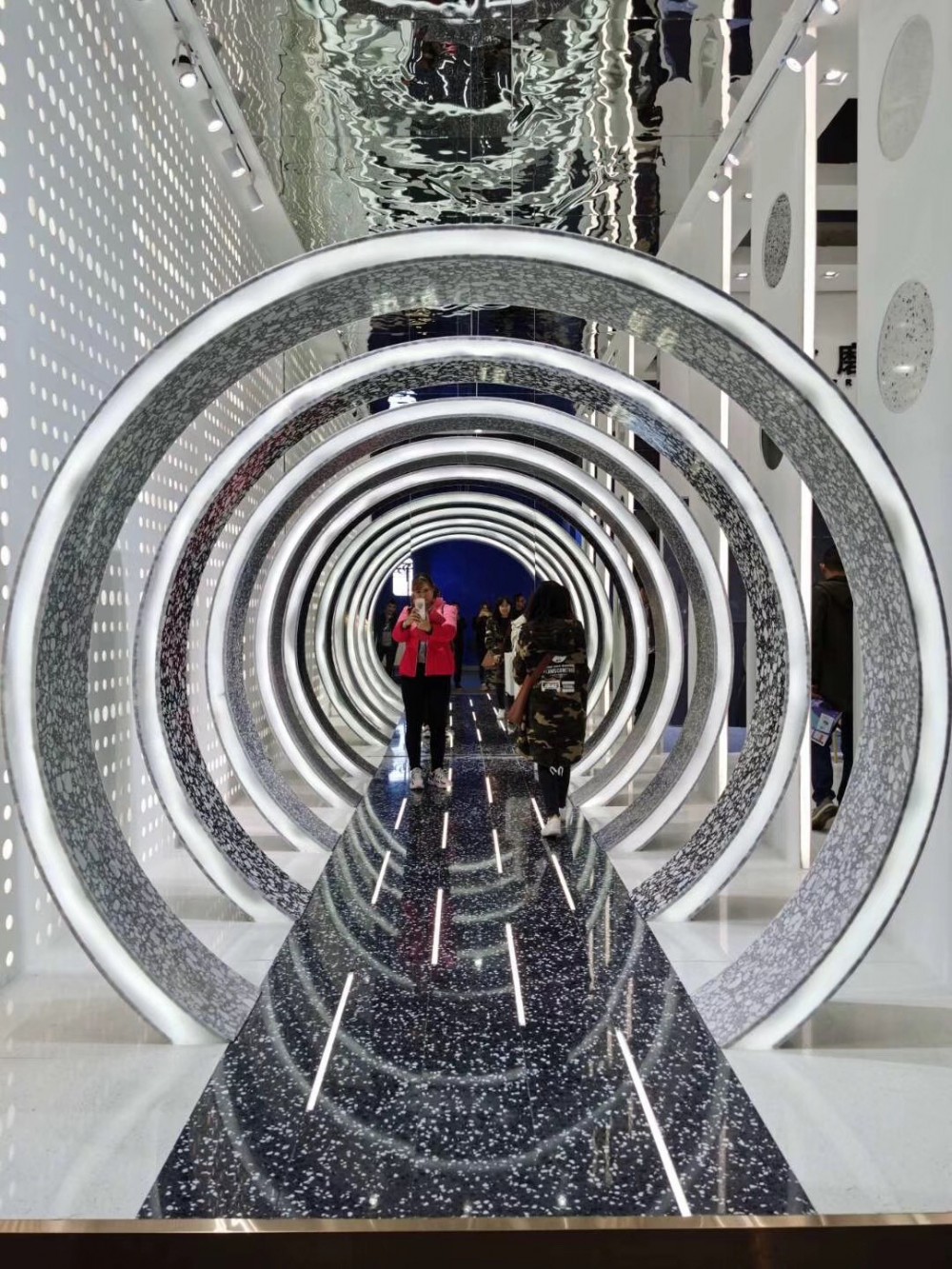 2019廣州設計周，石材軍團閃亮登場 