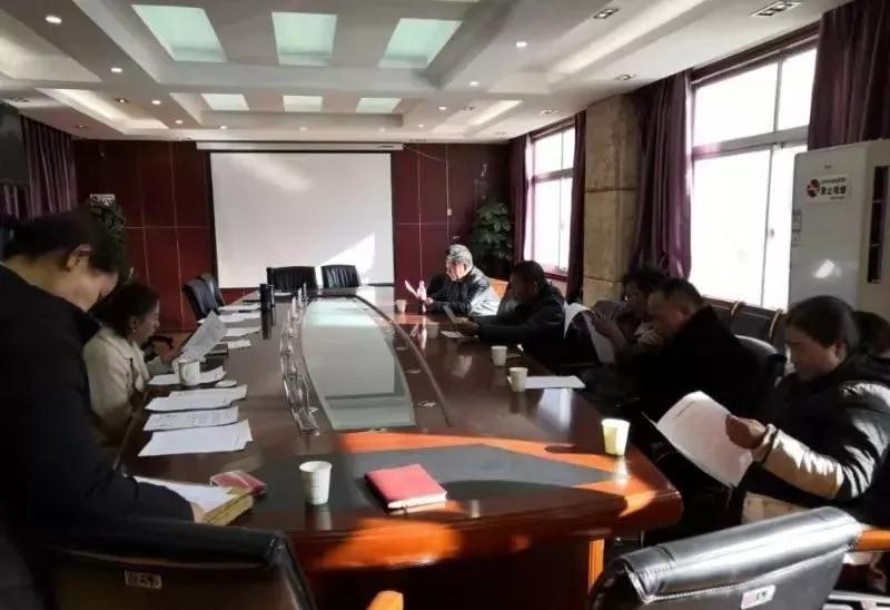 西藏拉薩市堆龍德慶區推動乃瓊街道轄區內石材加工廠搬遷