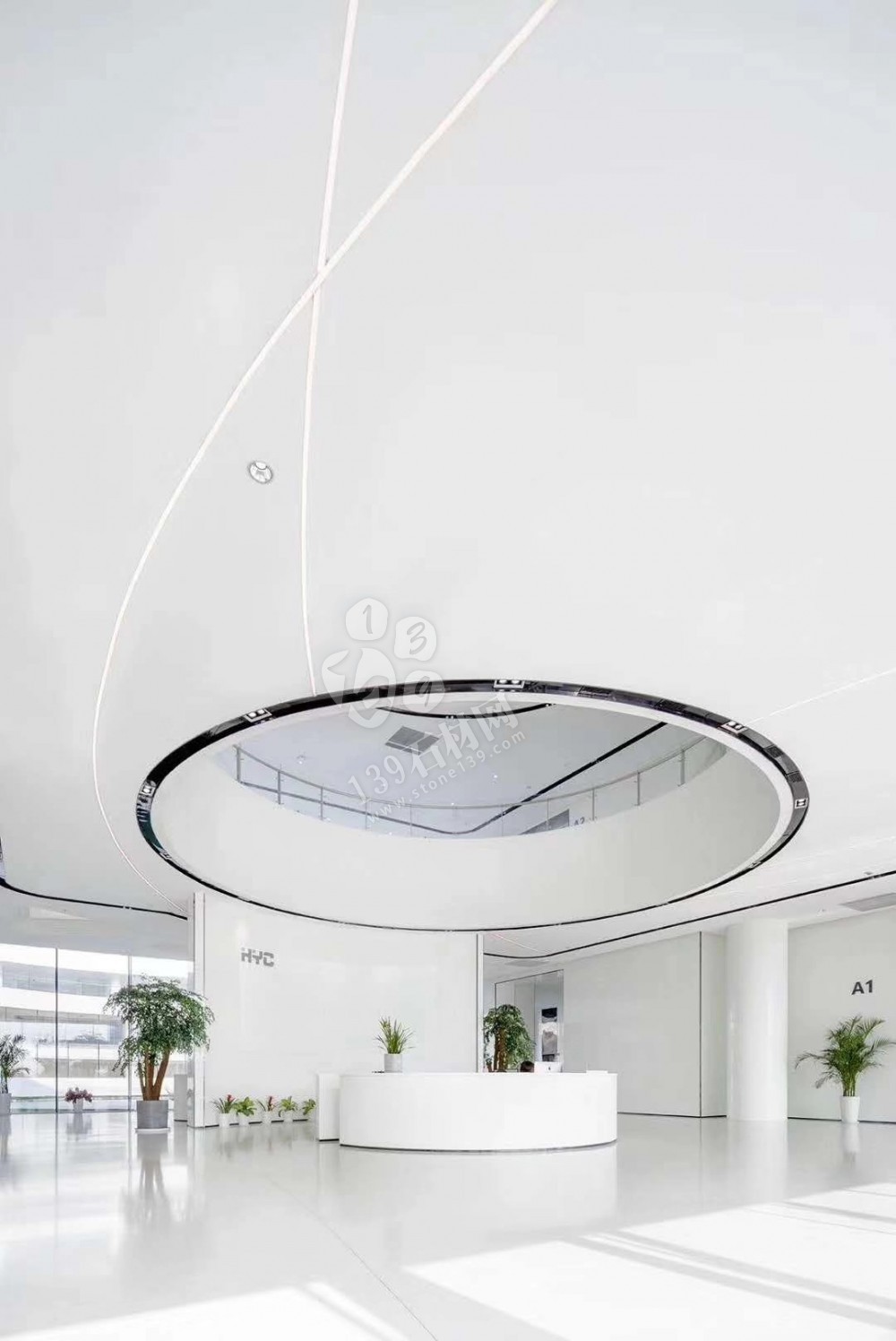 微晶石紋路板與巖板的對比區別