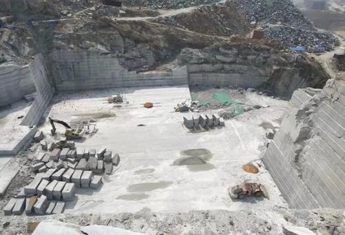 魯灰產自哪里?山東省濟寧市泗水縣灰色花崗巖介紹