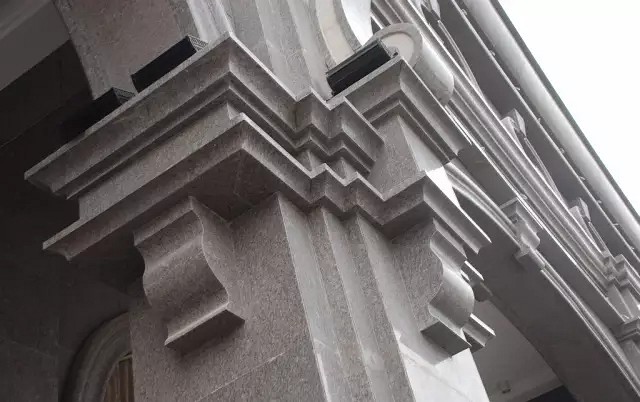 別墅外墻為何選石材（花崗巖）？經歷百年，石材外墻風采依舊