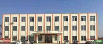 廣西賀州市鐘山工業園區，芝麻黑石材產區（鐘山青）花崗巖資源豐富！