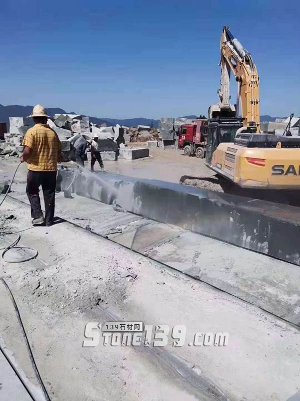 四川萬(wàn)源青石