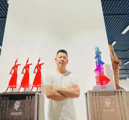 太驚艷！晉江市中運主場館這座大型石雕亮相啦！