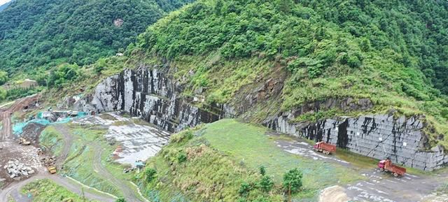 岳西黑-安徽省安慶市岳西國(guó)產(chǎn)黑金沙花崗巖介紹