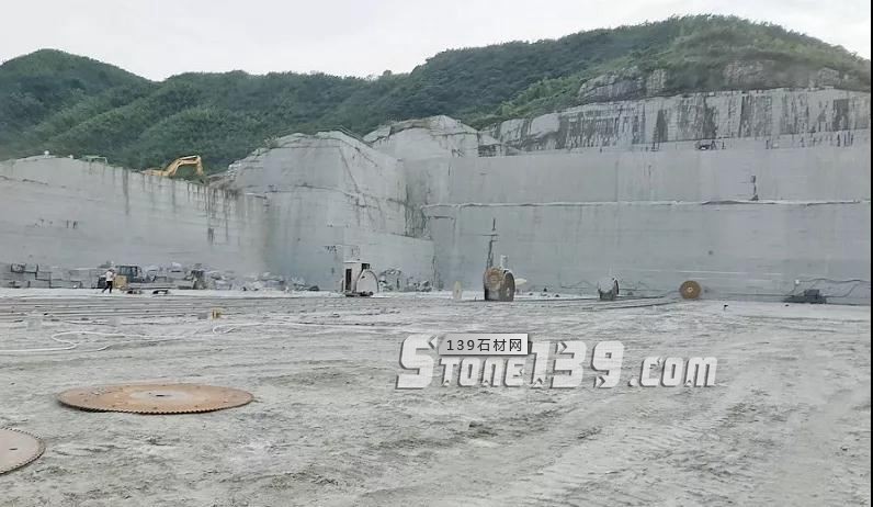 安徽芝麻石產地宣城廣德花崗巖-廣德灰（芝麻灰）、廣德黑（芝麻黑）