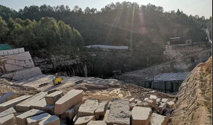 福建龍巖花崗巖產(chǎn)區(qū)永定紅石材及應(yīng)用欣賞！