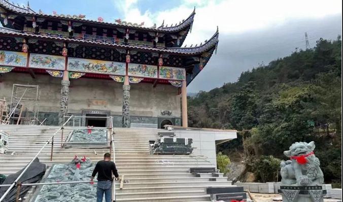 廣西青石桂林龍勝縣輝綠巖石材礦山及超大荒料欣賞！