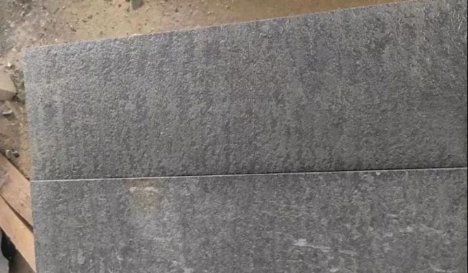 廣西黑石產地賀州市昭平縣富羅鎮廣西黑礦山及產品（新中國黑、富羅黑、蒙古黑）欣賞!