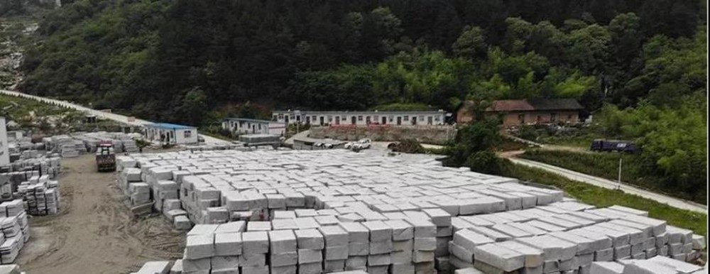 陜西芝麻灰花崗巖產區商洛市鎮安縣礦山及石材欣賞