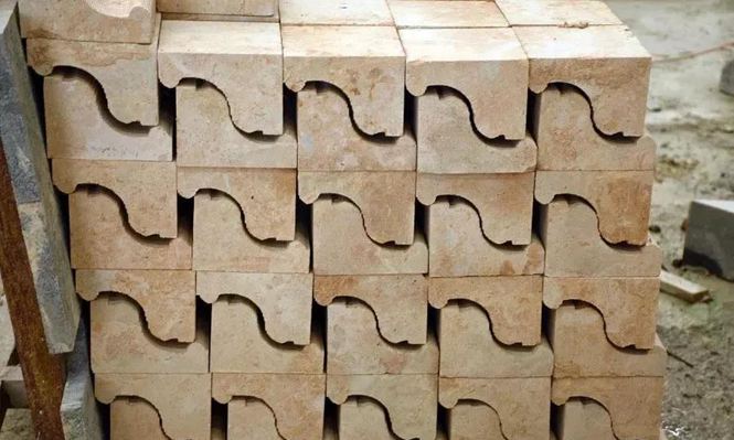 河南石灰石產(chǎn)地內(nèi)鄉(xiāng)新德國(guó)米黃