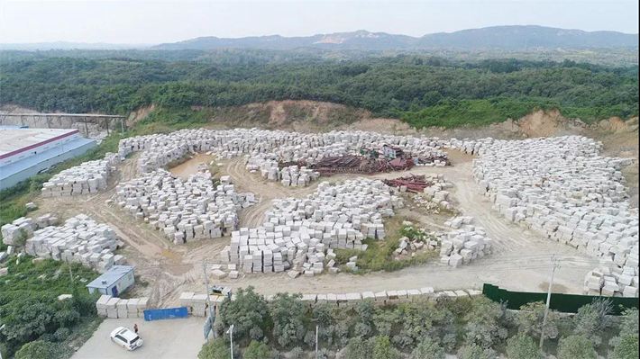 河南信陽羅山縣石材品：黃金麻、銹石、蝦紅、電解黃板、卡拉麥里金欣賞