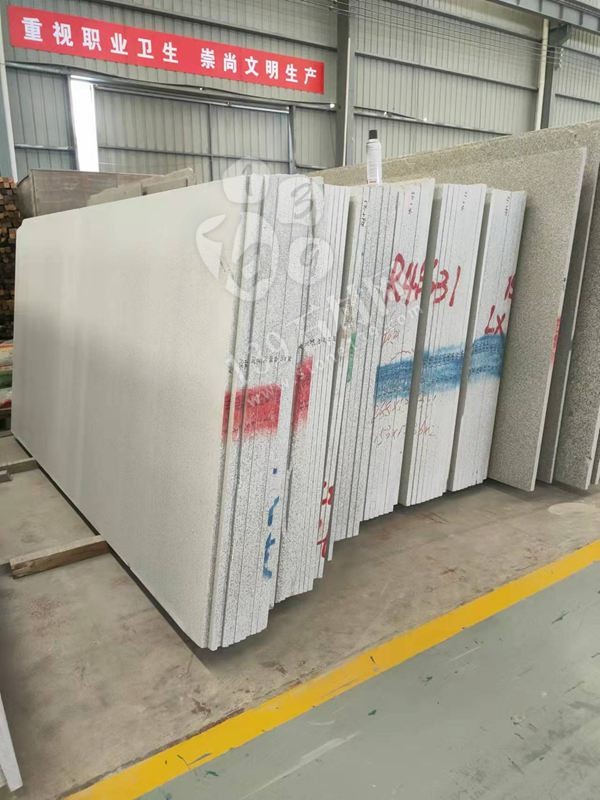 麻城乾宇石材經營湖北芝麻白大板、浪淘沙花崗巖大板