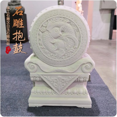 寺廟古建門口擺放一對中式青石抱鼓門鼓